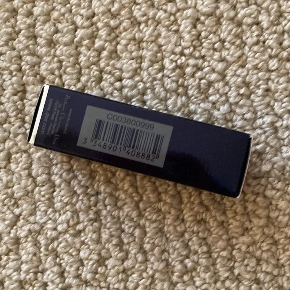Dior Rouge Ultra Dior 999 Lipstick Luxe Bright Red Like New with Box Swatched